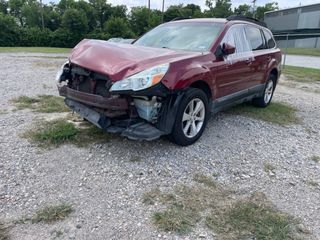 2014 Subaru Outback 3.6R Limited - Exterior Front Left Corner Image